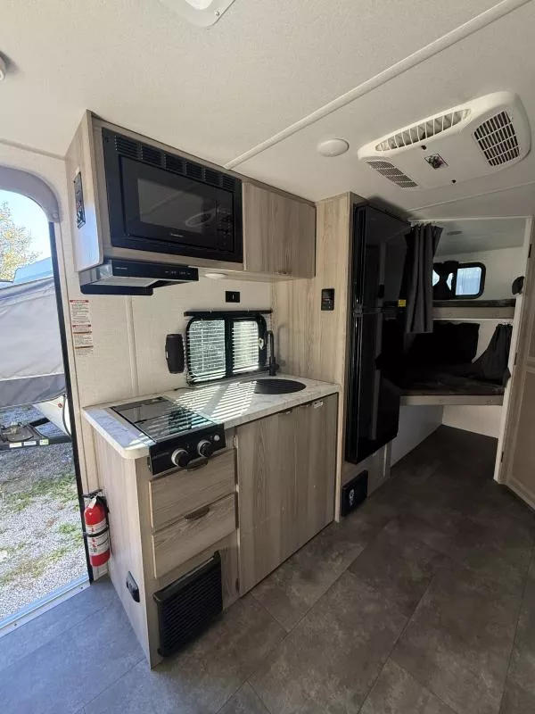 used Travel Trailers Forest River Wildwood FSX for sale, in Pikeville, KY Thumbnail 6