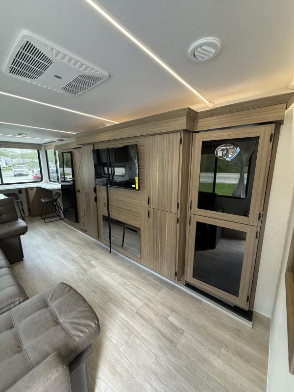 new Travel Trailers Forest River Wildwood for sale, in Pikeville, KY Thumbnail 12