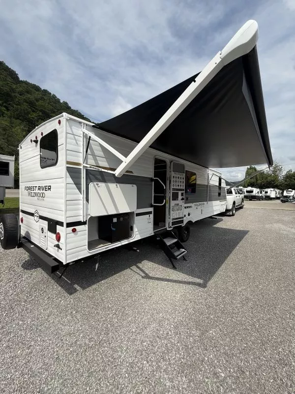 new Travel Trailers Forest River Wildwood X-Lite for sale, in Pikeville, KY Thumbnail 2
