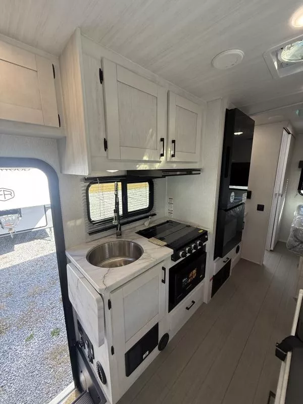 new Camper / RV Forest River Entrada for sale, in Pikeville, KY Thumbnail 12