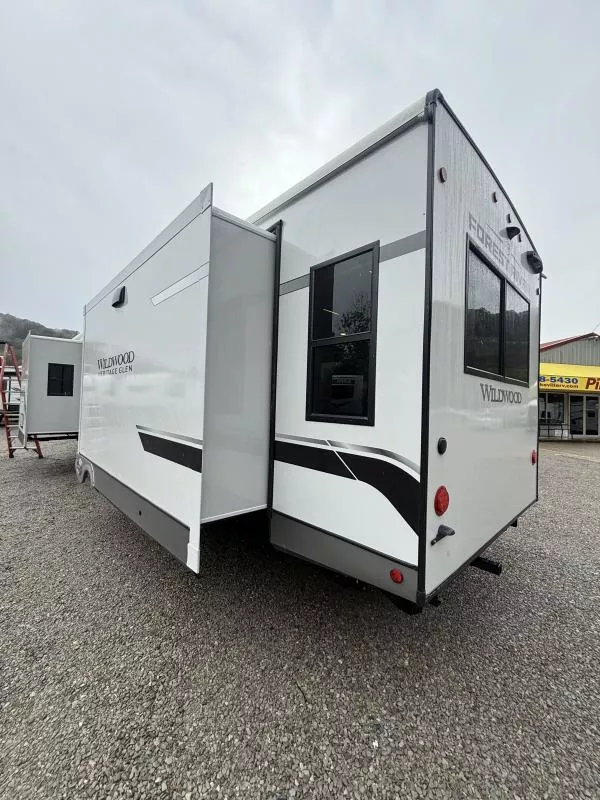 new Travel Trailers Forest River Wildwood Heritage Glen for sale, in Pikeville, KY Thumbnail 5