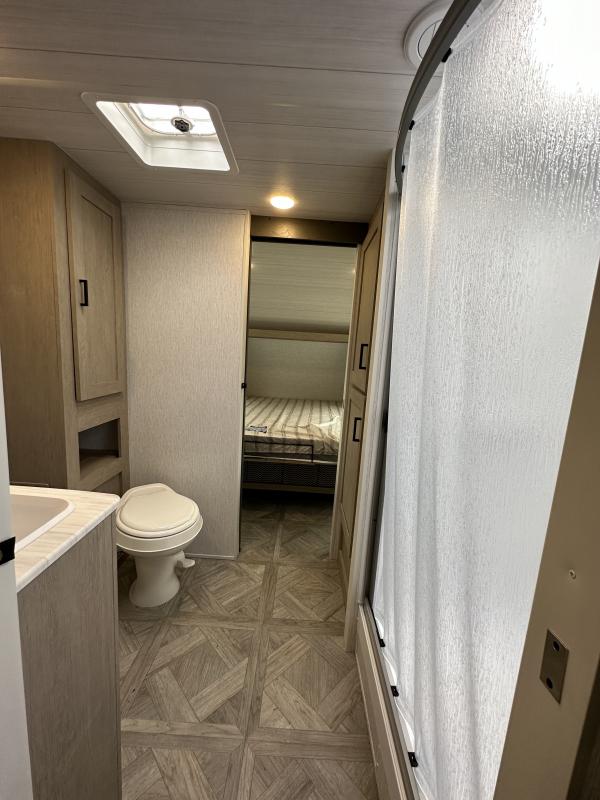 2024 Forest River 24RLXL Wildwood XLite Travel Trailer Pikeville RV