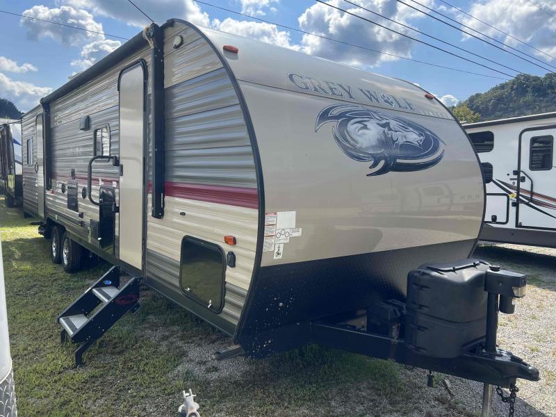 2019 Cherokee 27RR Toy Hauler 2019 Cherokee 27RR Toy Hauler