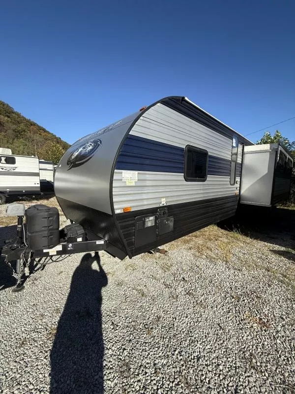 used Travel Trailers Forest River Grey Wolf for sale, in Pikeville, KY Thumbnail 4