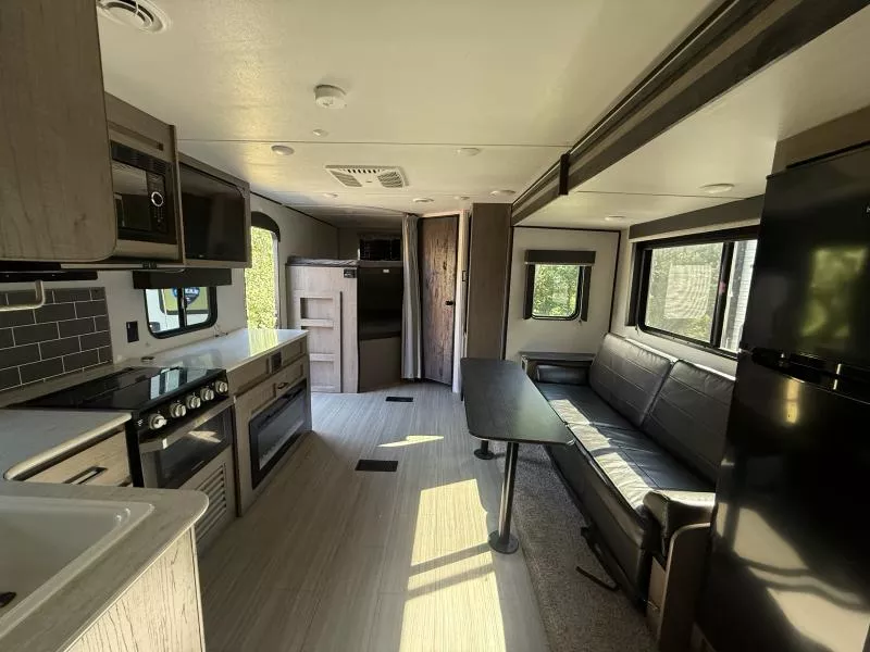 used Travel Trailers Keystone RV Hideout for sale, in Pikeville, KY Thumbnail 10