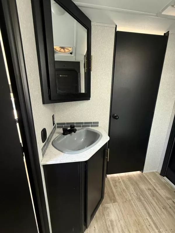used Travel Trailers Forest River Grey Wolf for sale, in Pikeville, KY Thumbnail 12