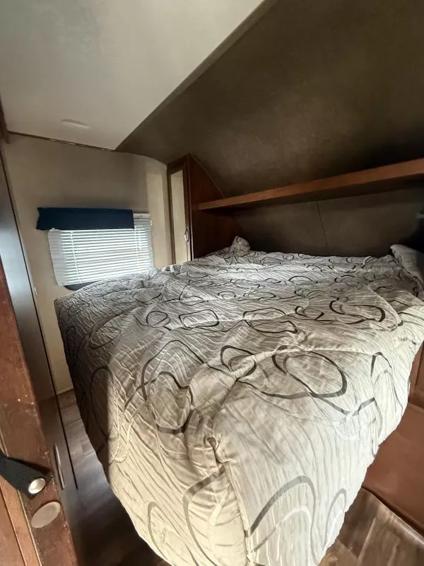 used Travel Trailers Forest River Vibe Extreme Lite for sale, in Pikeville, KY Thumbnail 12