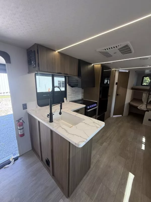 new Travel Trailers Forest River Wildwood X-Lite for sale, in Pikeville, KY Thumbnail 10