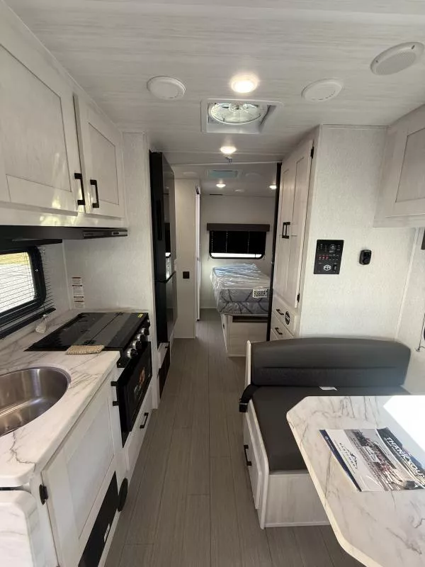new Camper / RV Forest River Entrada for sale, in Pikeville, KY Thumbnail 11