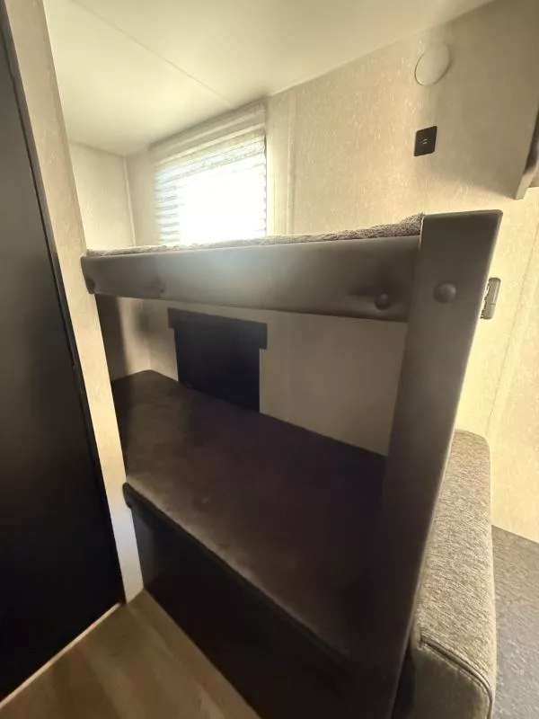 used Travel Trailers Forest River Cherokee Wolf Pup for sale, in Pikeville, KY Thumbnail 9