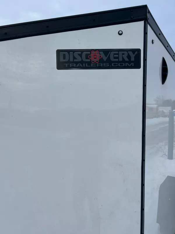 used Cargo (Enclosed) Trailers Discovery Trailers  for sale, in Chicago, IL Thumbnail 2