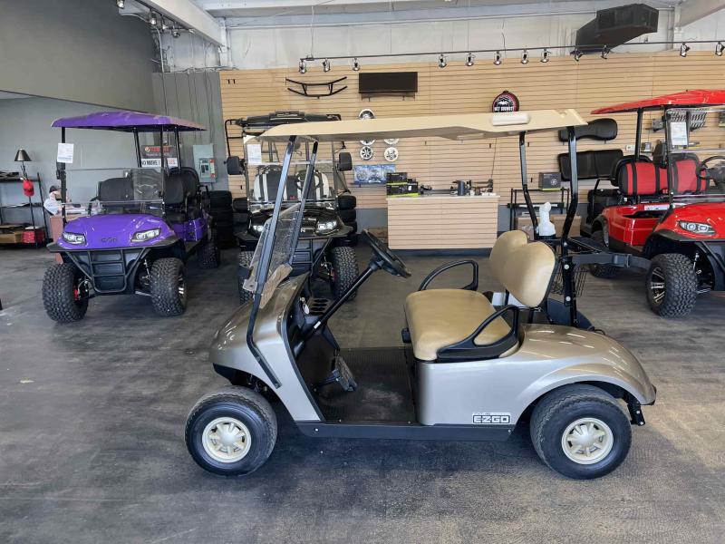 2017 E-Z-GO TXT Electric Golf Cart 2017 E-Z-GO TXT Electric Golf Cart