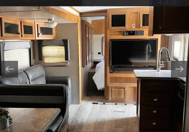 used Travel Trailers Forest River Forest River for sale, in Thousand Palms, CA Thumbnail 3