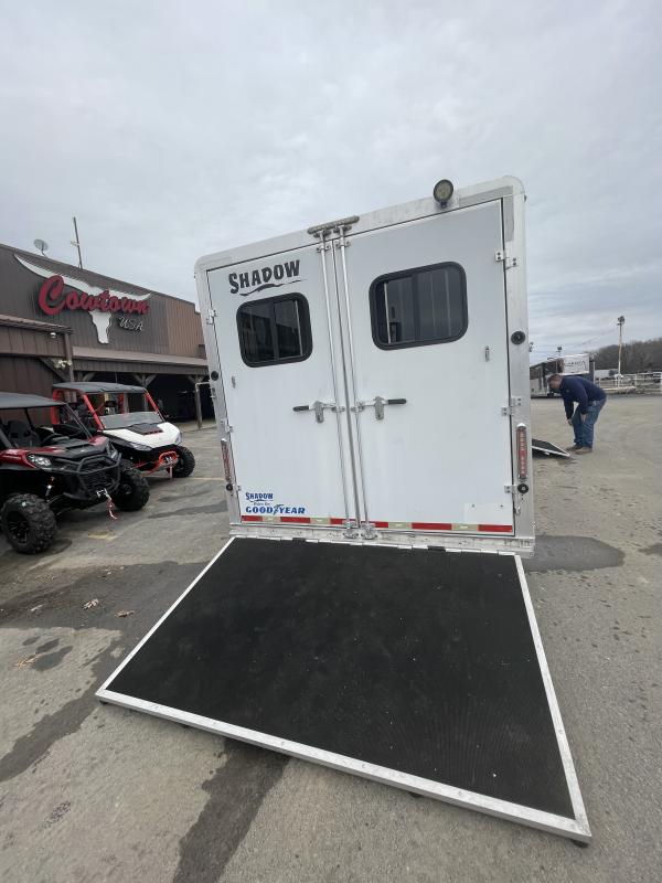 used Horse Trailers Shadow Trailers  for sale, in Cuba, MO Thumbnail 6