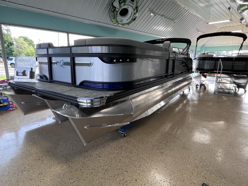 2023 Qwest Class M 8522 RLS RTZ (Triple Tube) Pontoon Boat Splendor
