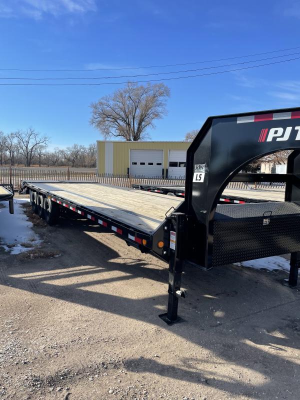 2023 PJ Trailers Low-Pro Flatdeck with Triple axle Flatbed Trailer 2023 PJ Trailers Low-Pro Flatdeck with Triple axle Flatbed Trailer