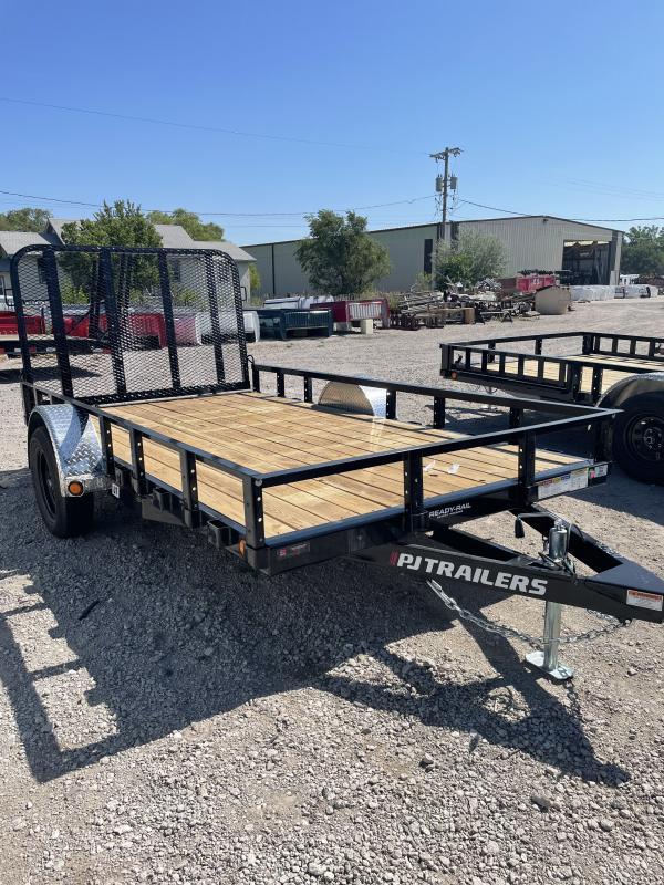 2022 PJ Trailers 77" x 12' U7 2022 PJ Trailers 77" x 12' U7