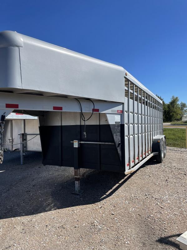 2005 Travalong 20' Stock / Stock Combo Trailer 2005 Travalong 20' Stock / Stock Combo Trailer
