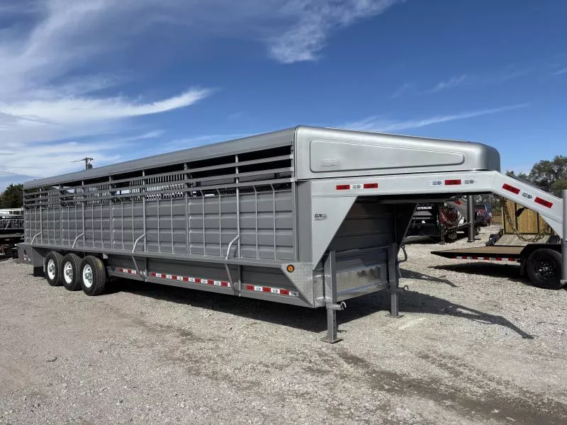 2026 GR Trailers 6.8' x 32' Gooseneck Tri Axle Stock Trailer ( STH6832W20LNR) Stock / Stock Combo Trailer