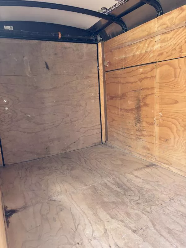 used Cargo (Enclosed) Trailers Interstate  for sale, in North Platte, NE Thumbnail 4