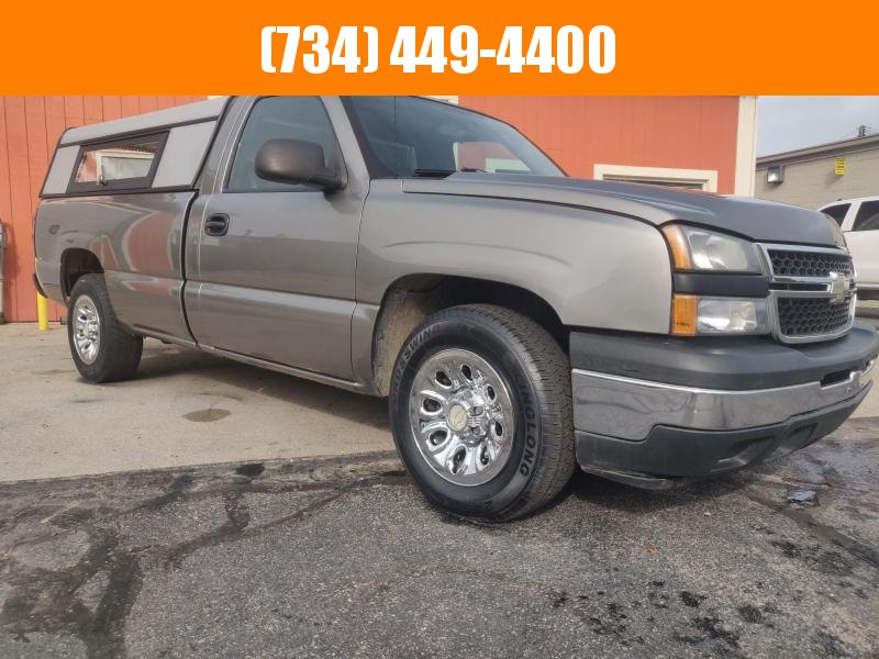 2006 Chevrolet Silverado Reg Cab 2WD 4.3 V6 Pickup Truck 2006 Chevrolet Silverado Reg Cab 2WD 4.3 V6 Pickup Truck