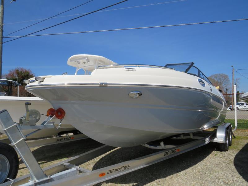 2022 Stingray Boats 231DC Bowrider 2022 Stingray Boats 231DC Bowrider