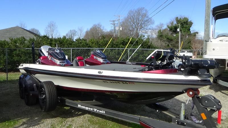 2015 Ranger Boats Z521C Bass Boat 2015 Ranger Boats Z521C Bass Boat
