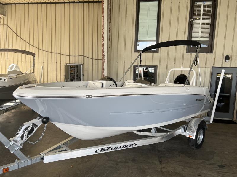 2023 Stingray Boats 172SC Bowrider 2023 Stingray Boats 172SC Bowrider