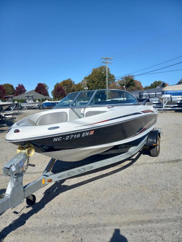 2011 Sea Ray SPORT 175 Bowrider 2011 Sea Ray SPORT 175 Bowrider