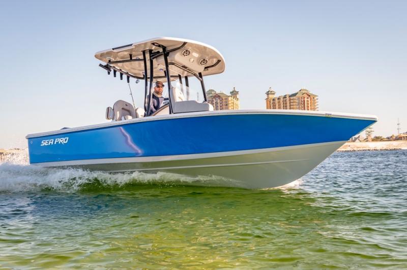 2023 Sea Pro 228 DLX Bay Boat 2023 Sea Pro 228 DLX Bay Boat