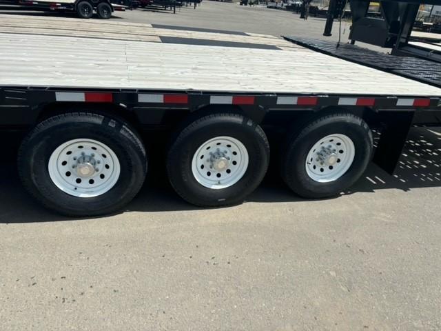new Equipment / Flatbed Trailers Trailtech  for sale, in Grande Prairie, AB Thumbnail 3