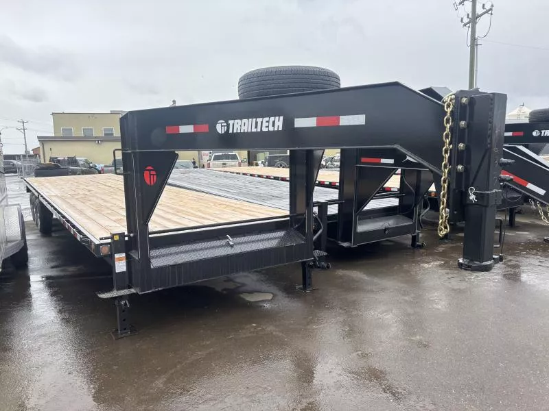 2025 Trailtech H370-35 Equipment Trailer