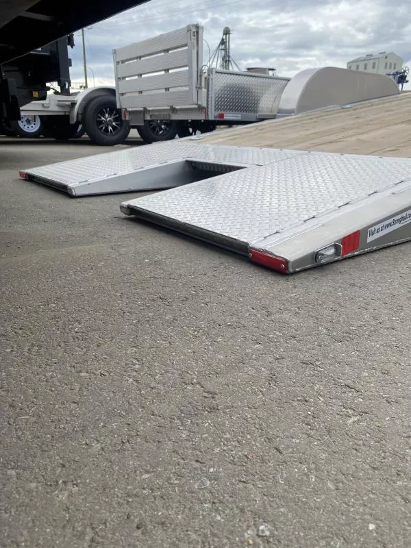 new Equipment / Flatbed Trailers StrongHaul  for sale, in Grande Prairie, AB Thumbnail 3