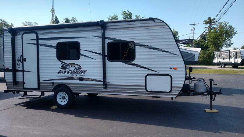 2018 Jayco Jay Flight SLX 19RB Travel Trailer RV 2018 Jayco Jay Flight SLX 19RB Travel Trailer RV