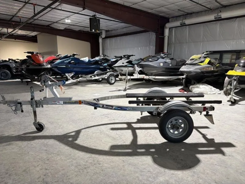 2017 Triton