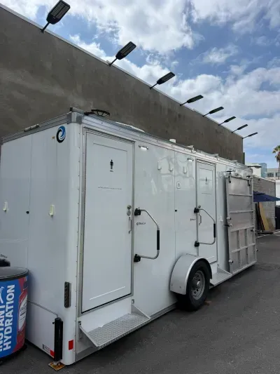 2025 UltraLav ADA+2 UL620-ADA-2 General Trailers