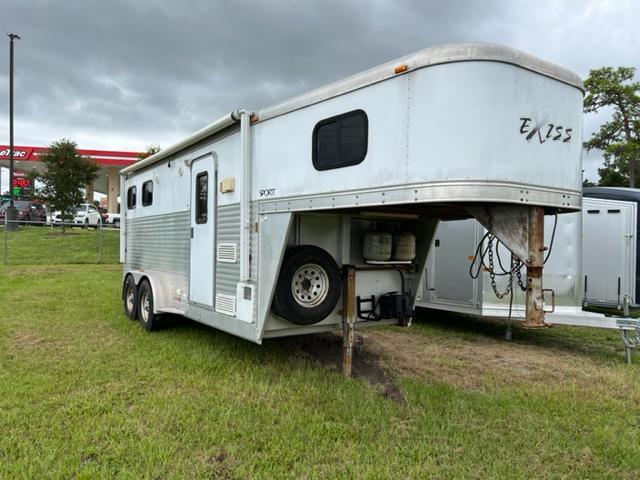 2006 Exiss Trailers 2 horse w/7 lq Horse Trailer 2006 Exiss Trailers 2 horse w/7 lq Horse Trailer