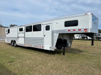 2007 4-Star Trailers 6 horse head to head Horse Trailer 2007 4-Star Trailers 6 horse head to head Horse Trailer