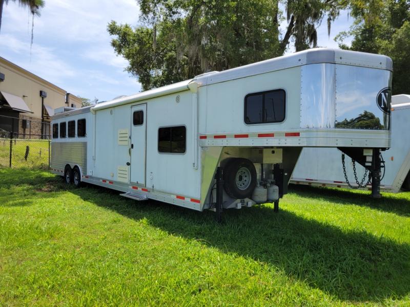 2017 Sierra 8' wide 4 horse w/ 14 lq and generator Horse Trailer 2017 Sierra 8' wide 4 horse w/ 14 lq and generator Horse Trailer