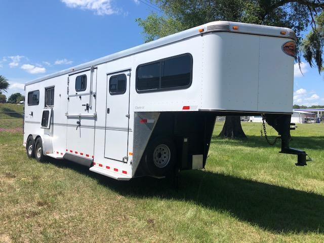 2014 Sundowner Trailers 2 plus 1 gooseneck with dressing room Horse Trailer 2014 Sundowner Trailers 2 plus 1 gooseneck with dressing room Horse Trailer