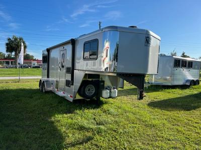 2022 Shadow Trailers 2 horse w/ 7' lq Horse Trailer 2022 Shadow Trailers 2 horse w/ 7' lq Horse Trailer
