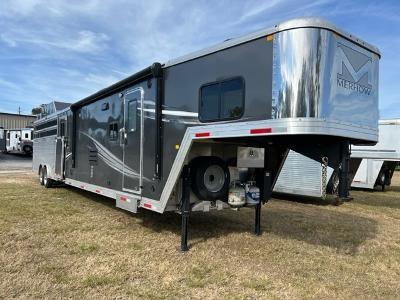 2023 Merhow Trailers 8' wide 14' lq bunk room and stock area Stock / Stock Combo Trailer 2023 Merhow Trailers 8' wide 14' lq bunk room and stock area Stock / Stock Combo Trailer