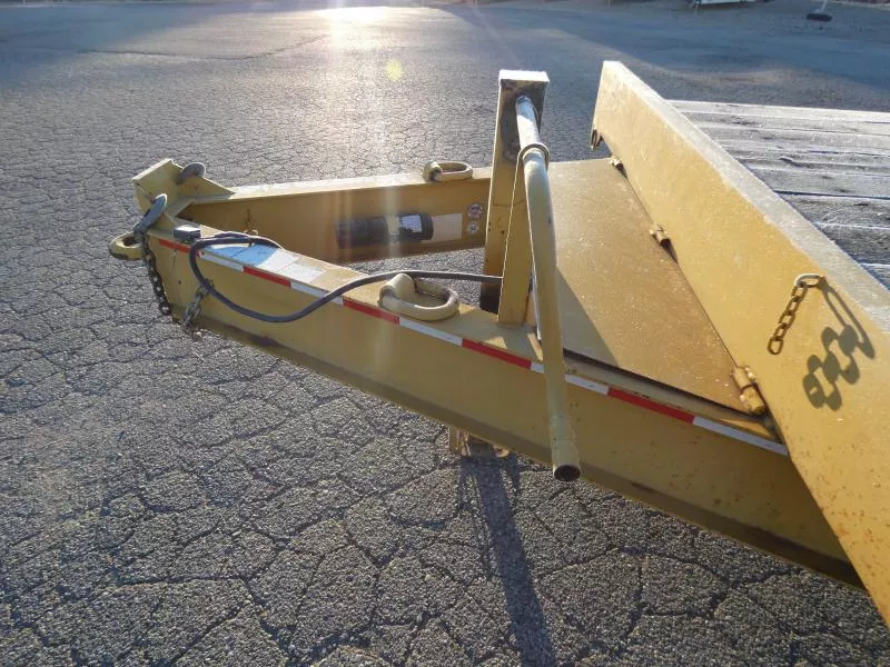 used Equipment / Flatbed Trailers Contral  for sale, in St. Johns, MI Thumbnail 7