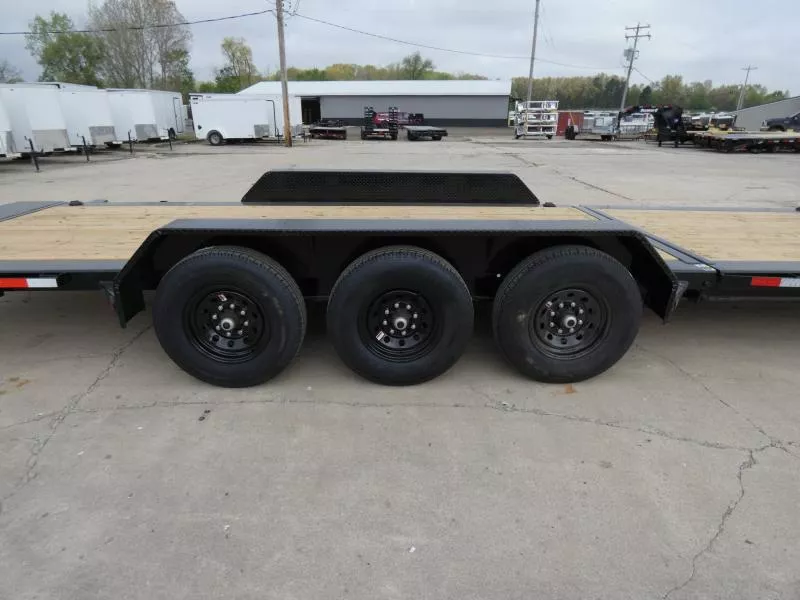 new Equipment / Flatbed Trailers Load Trail  for sale, in St. Johns, MI Thumbnail 6