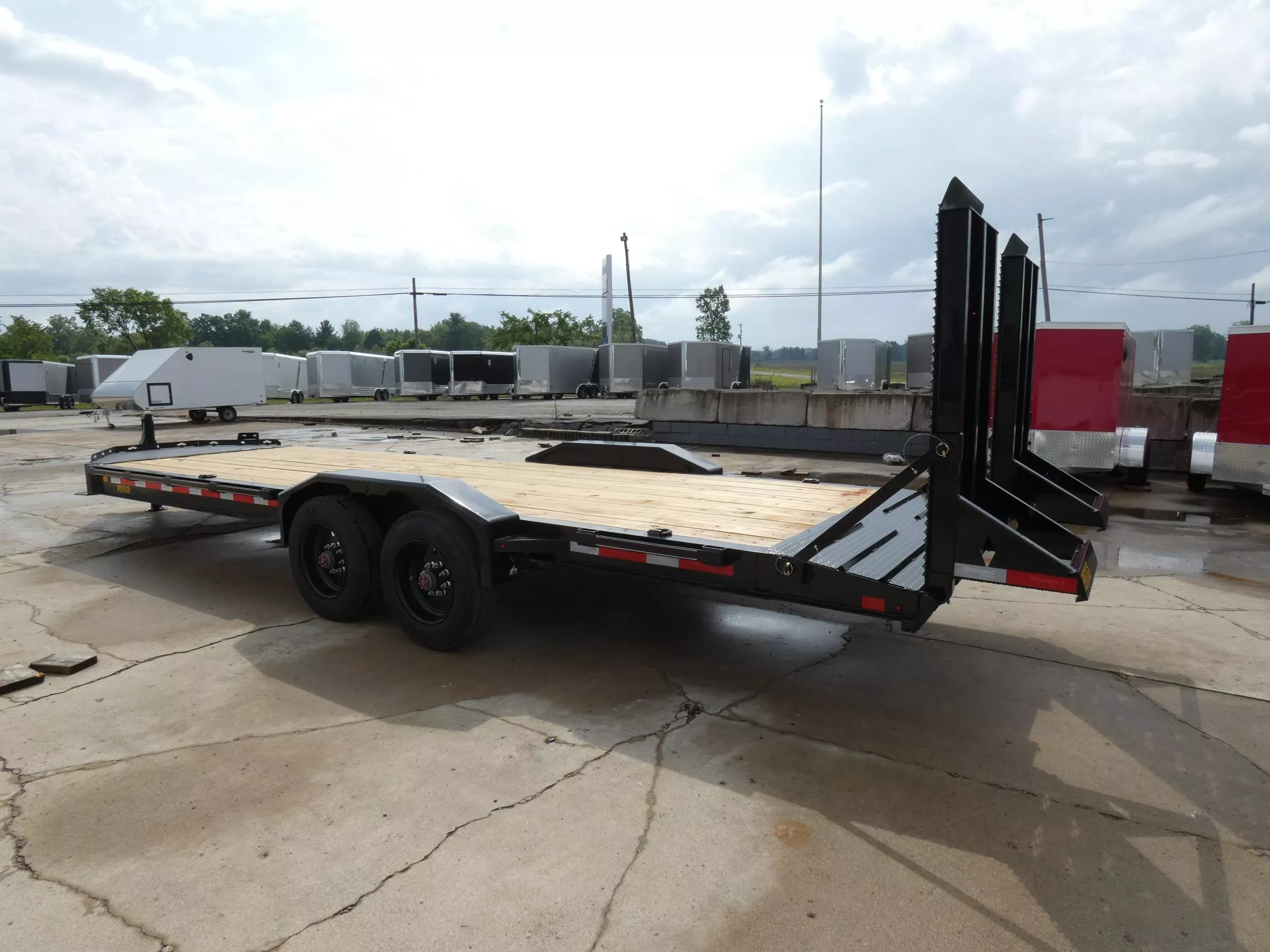 new Equipment / Flatbed Trailers Diamond C Trailers  for sale, in St. Johns, MI Thumbnail 3