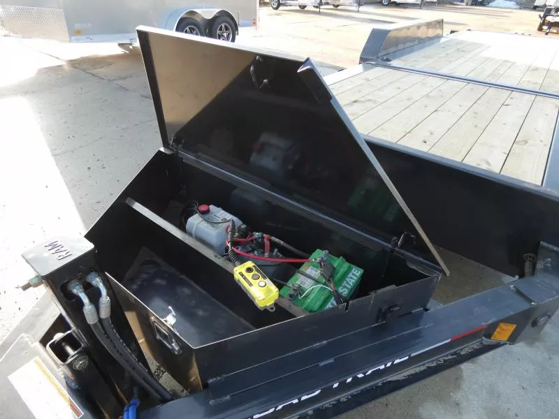 new Equipment / Flatbed Trailers Load Trail  for sale, in St. Johns, MI Thumbnail 11