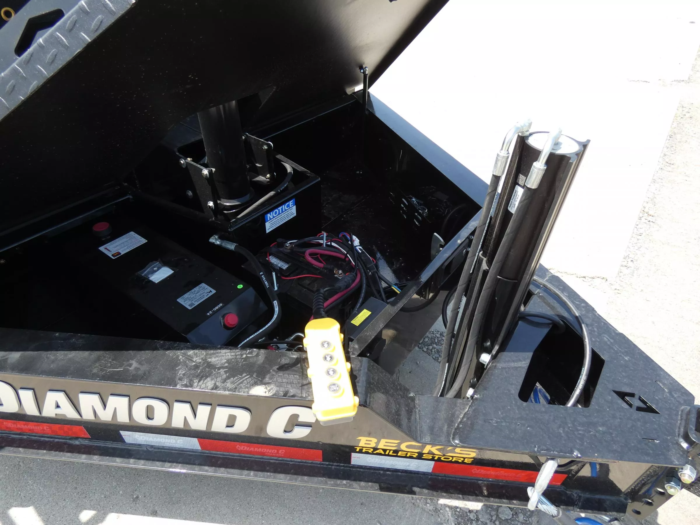 new Dump Trailers Diamond C Trailers  for sale, in St. Johns, MI Thumbnail 8