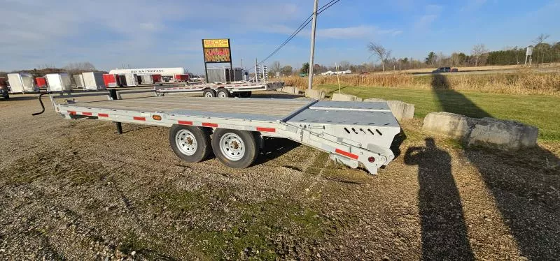 new Equipment / Flatbed Trailers Silver Mountain Trailers  for sale, in St. Johns, MI Thumbnail 3