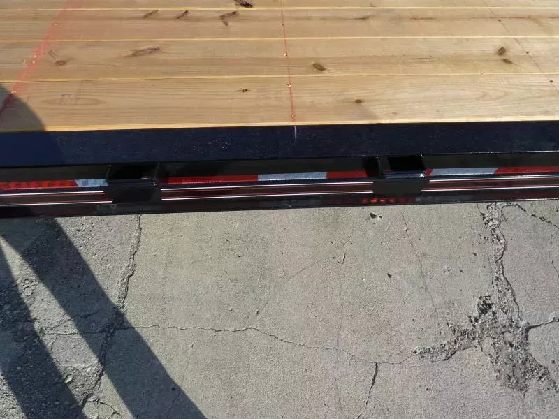 new Equipment / Flatbed Trailers Diamond C Trailers  for sale, in St. Johns, MI Thumbnail 10