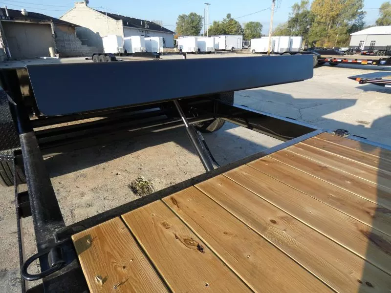 new Equipment / Flatbed Trailers Diamond C Trailers  for sale, in St. Johns, MI Thumbnail 12